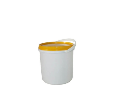 Thùng nhựa 3.8 lít
